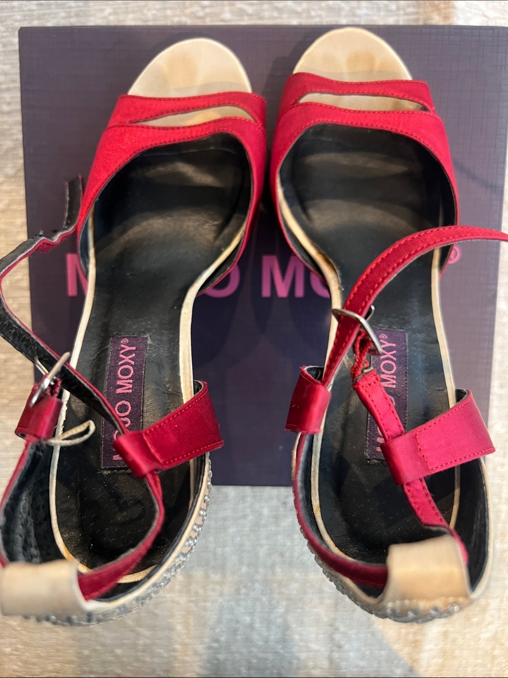 Mojo Moxy Red Open-Toe Ankle-Strap Sandals